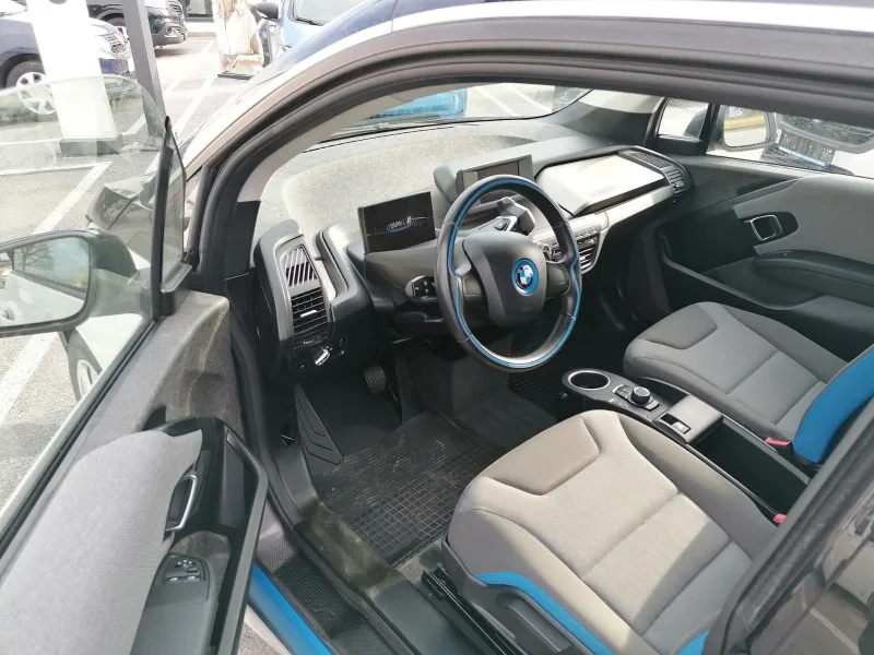 BMW i3 120Ah/170k.c. Image 8