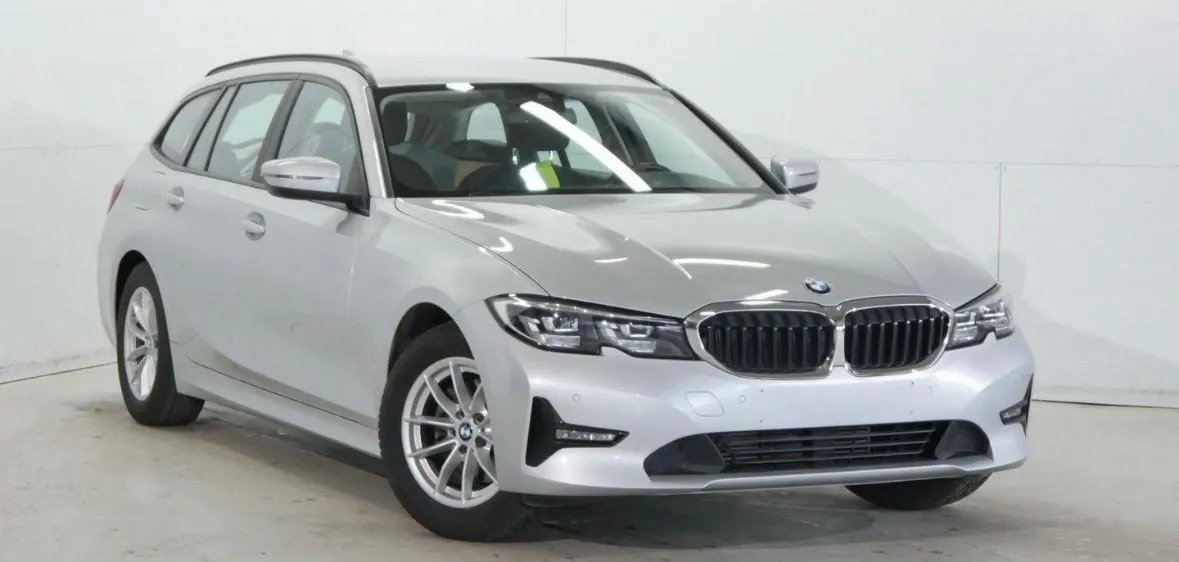 BMW Serie 3 320d 48V Touring Business Advantage Image 5